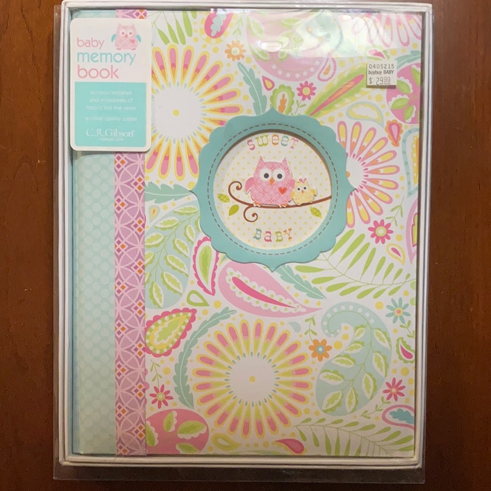 Brand new “Baby Memory Book”